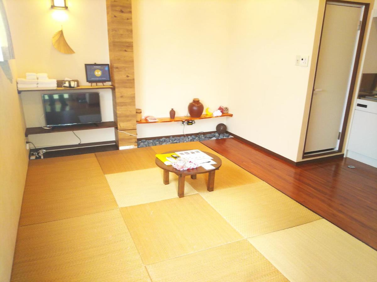 Urban Condominium Wafutei Naha Luaran gambar